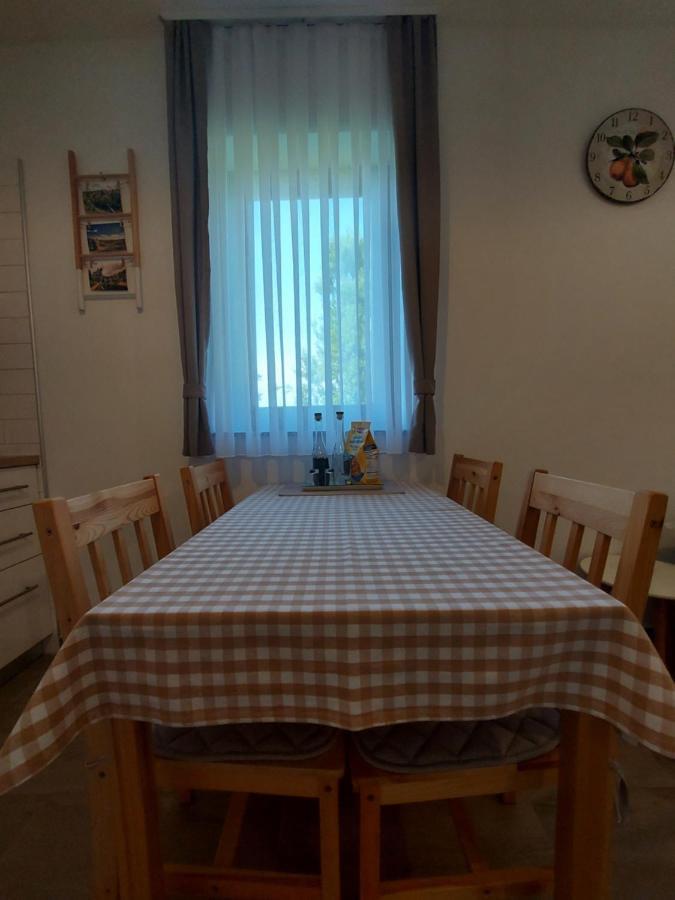 Holiday Home, Apartman Obajdin Slunj Bagian luar foto