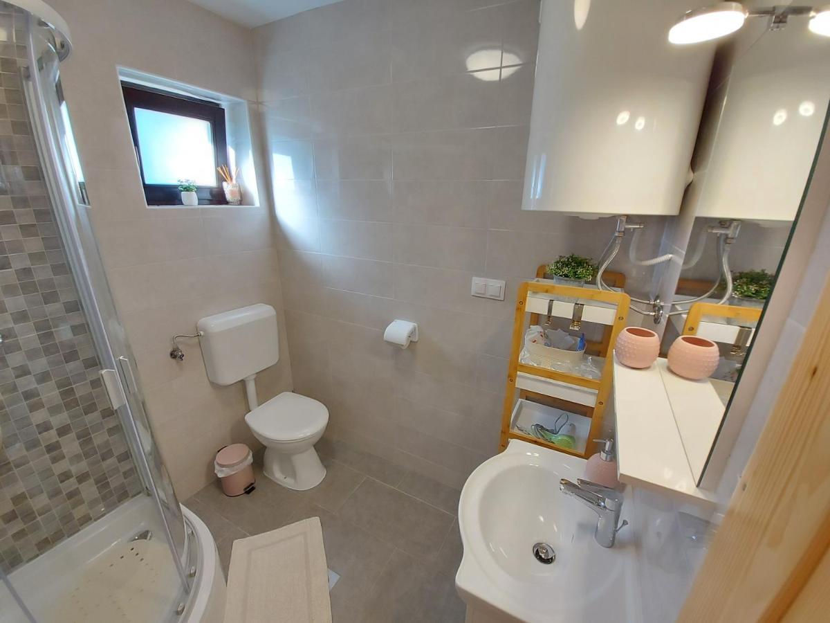 Holiday Home, Apartman Obajdin Slunj Bagian luar foto